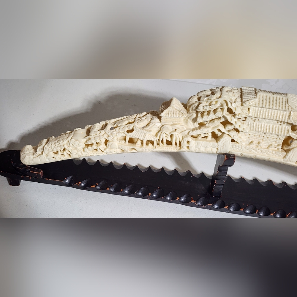Vintage 31" Chinese Faux Ivory Carved Tusk Landscape Pagodas Mid-Century - Picture 10 of 16